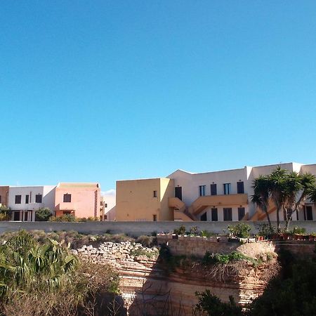 Casa Vacanze Di Anna E Selene Villa Favignana Eksteriør billede